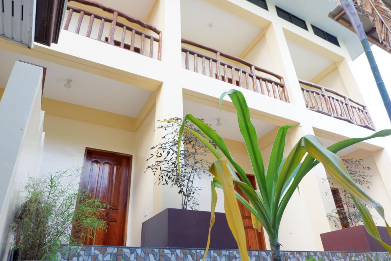 Tlshaw Homestay General Luna  Exterior photo